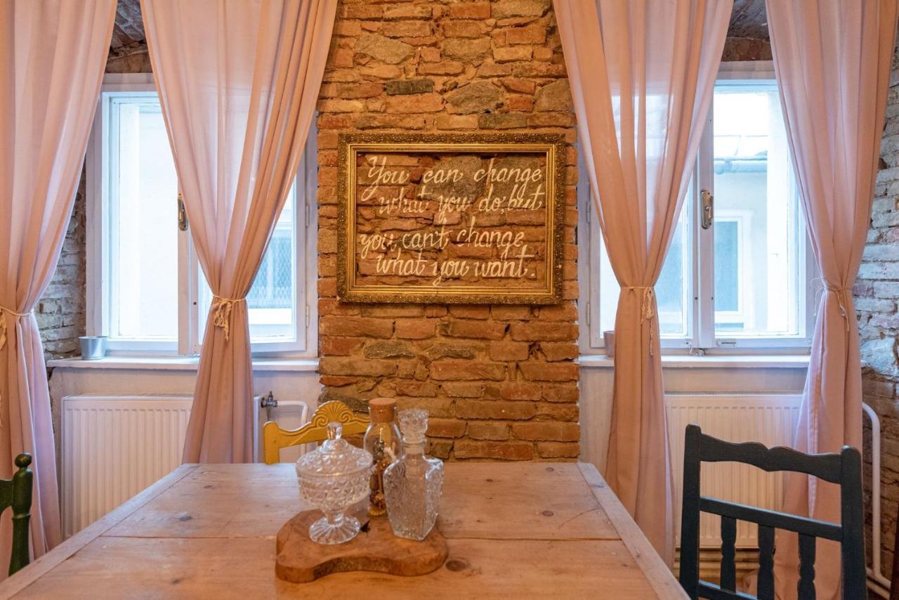At The Folklore Apartament