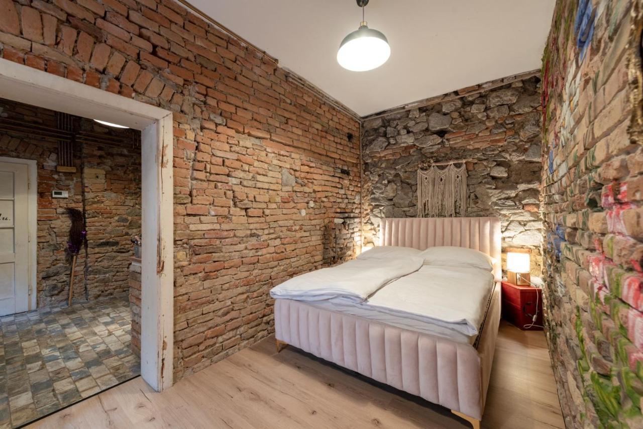 Apartament At The Folklore